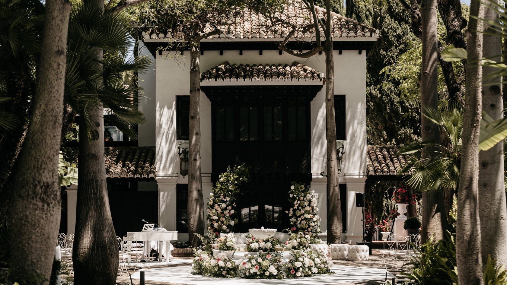 Exclusieve villa in Marbella als setting voor de destination wedding van Peter & Lotta – weddingplanning met oog voor stijl